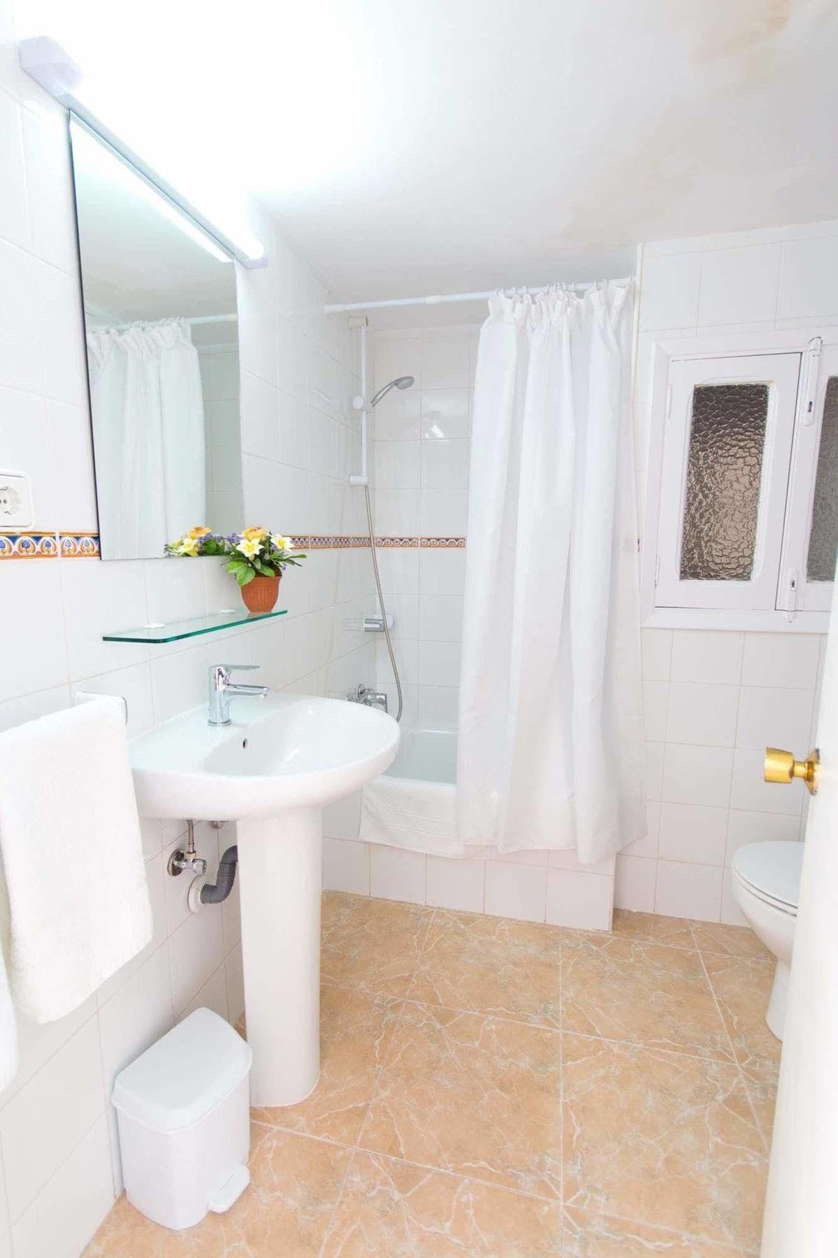 Hostal Los Pinos Es Cana Eksteriør bilde