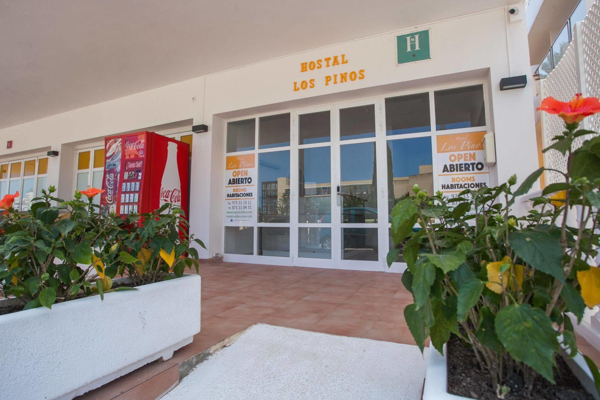 Hostal Los Pinos Es Cana Eksteriør bilde